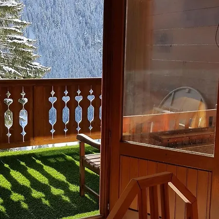 Apartment 3 Pieces A Avec Balcon, Proche Pistes Et Navettes, Pour 6 Personnes - Fr-1-676-62