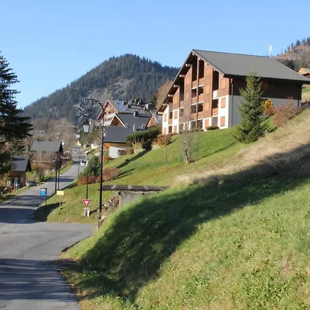 Apartamento 3 Pieces A Avec Balcon, Proche Pistes Et Navettes, Pour 6 Personnes - Fr-1-676-62 Châtel